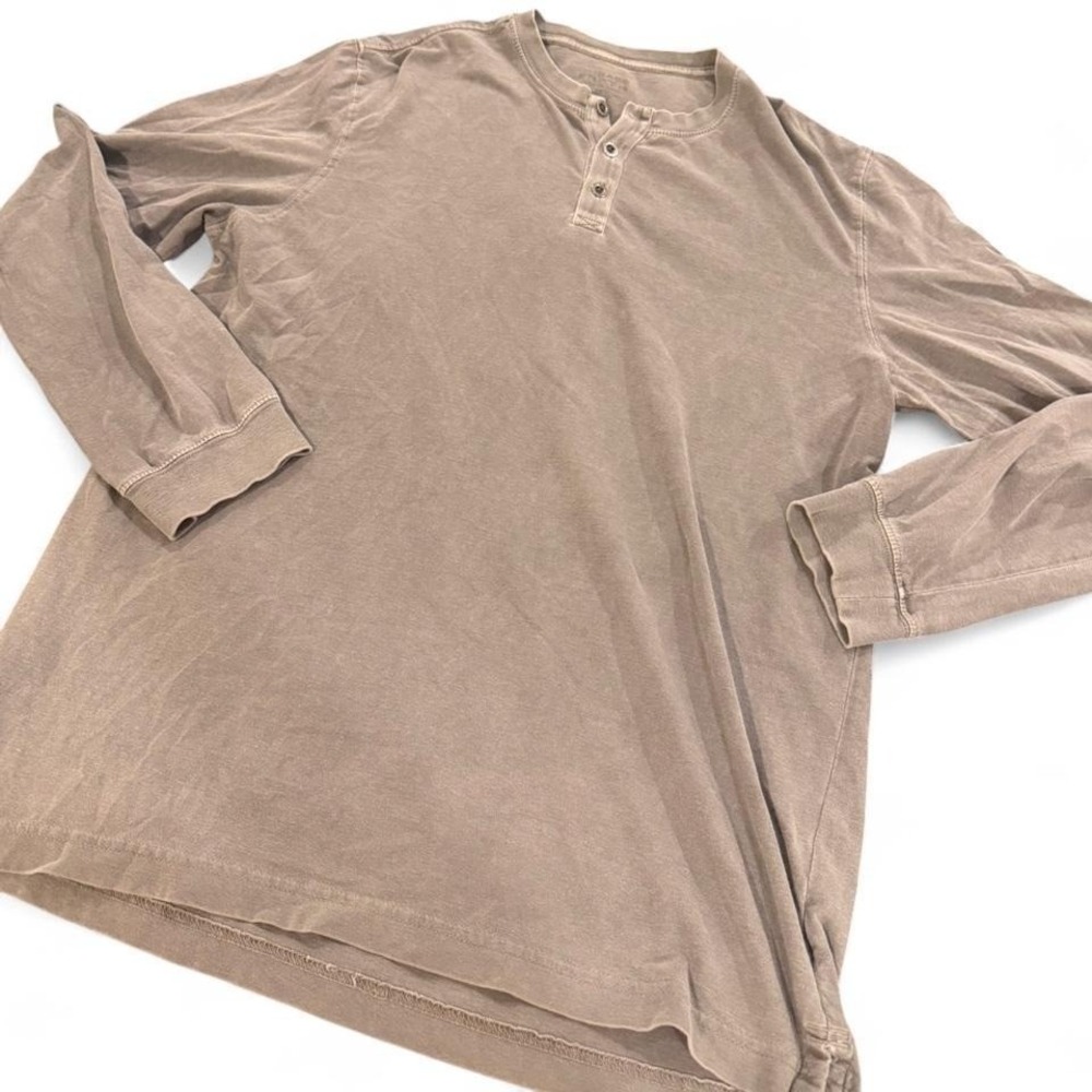 GH Bass Earth Mens Large Brown Long Sleeve Henley Shirt 100% Cotton Casual Tee